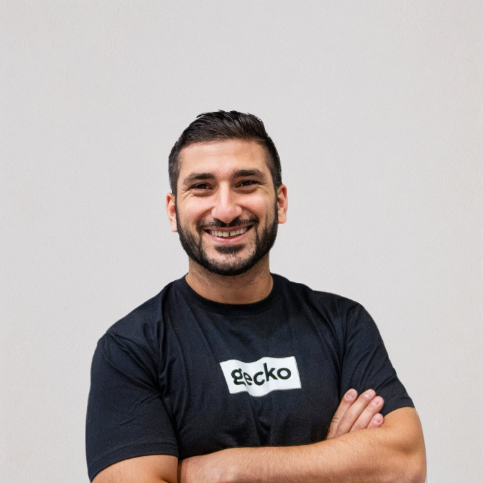 Jake_Loosararian_Headshot_1738191892598001dhAa_2025022611241197